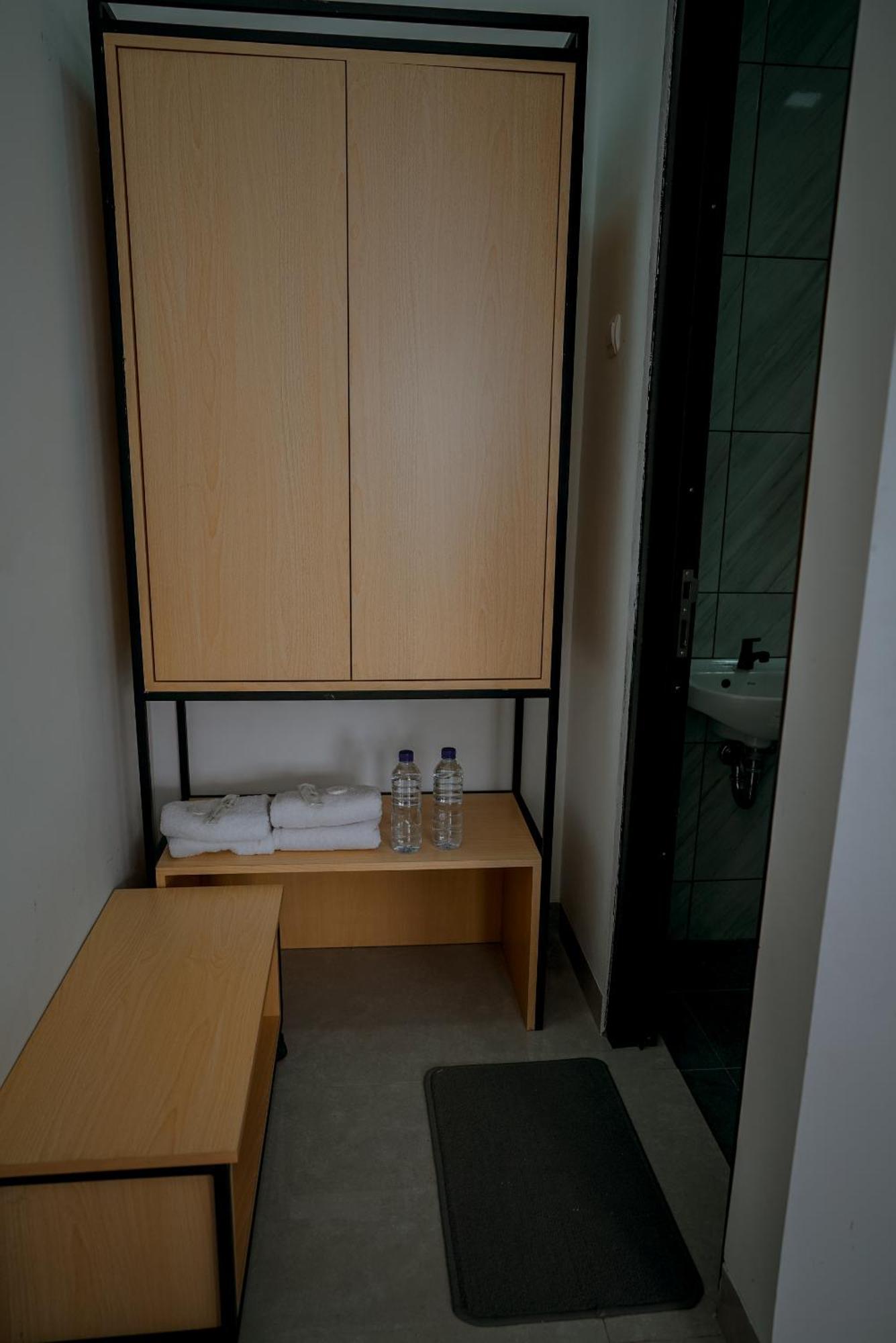 Arlita Guesthouse Чианджур Экстерьер фото