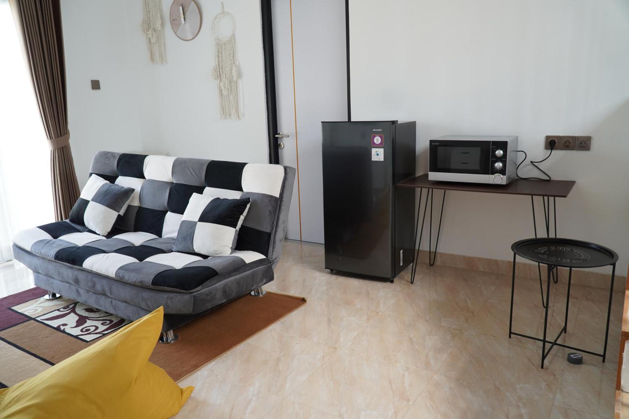 Arlita Guesthouse Чианджур Экстерьер фото